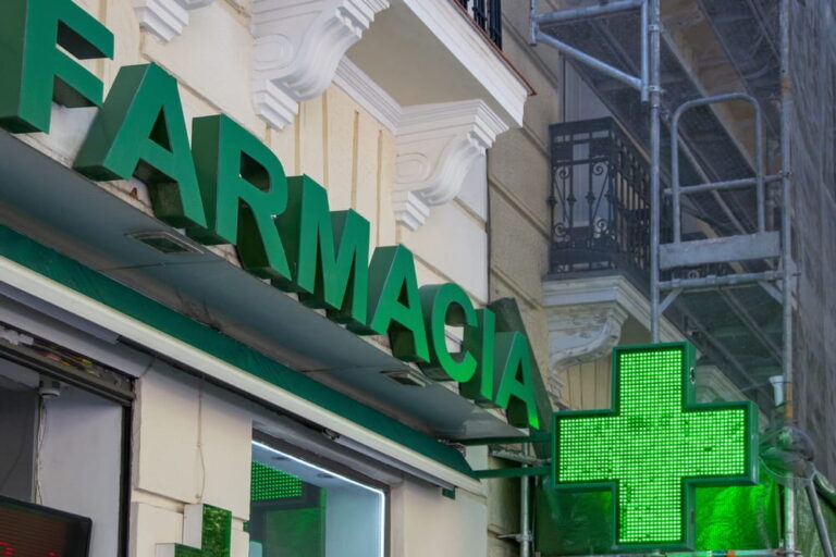 Farmacia di prossimità: per 8 italiani su 10 è il primo presidio sanitario