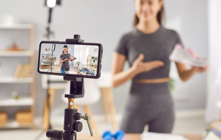 Quarantamila influencer in Italia: ma quanto guadagnano davvero?