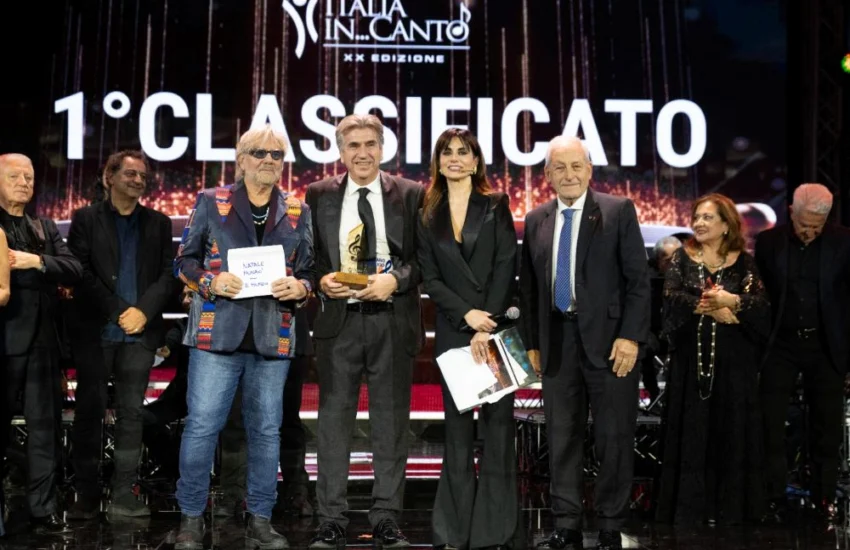 Napoli celebra i talenti over50: si chiude la XX edizione di Italia In…Canto