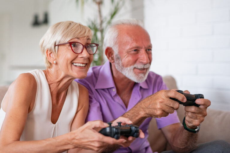 Sempre più over 60 appassionati di videogames: le ultime statistiche