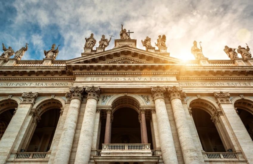 Prima del Vaticano, dagli scavi di Roma emerge un antico palazzo papale