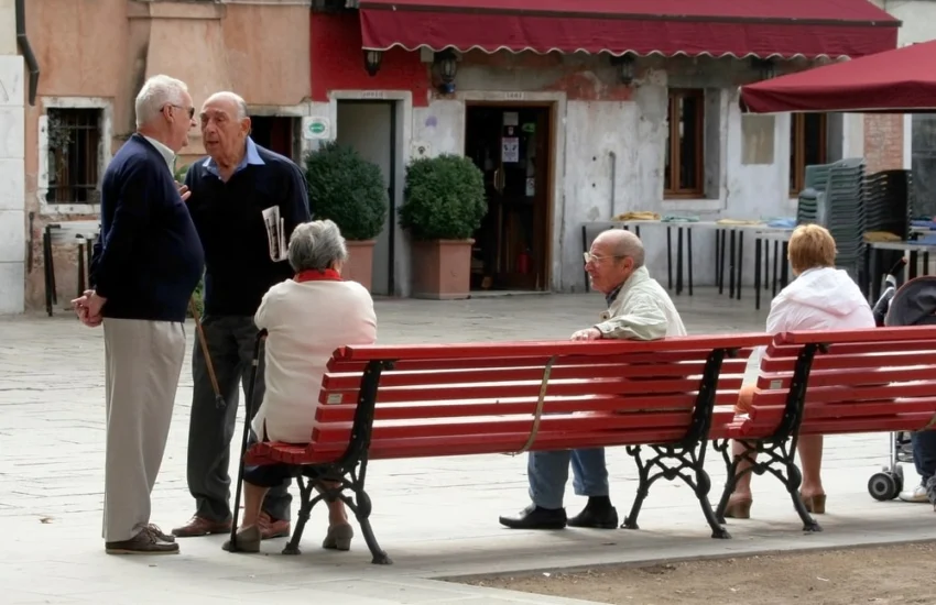 Le grandi città europee non sono age friendly