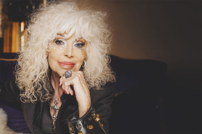 INTERVISTA | ʻDada’ Rettore, antidiva ed eterna adolescente
