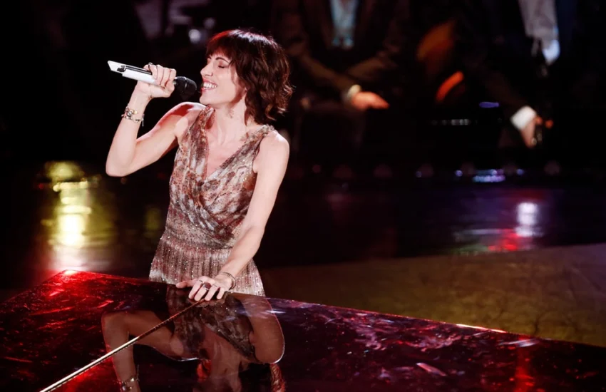 Sanremo 2025: chi sono gli over50 sul palco dell’Ariston