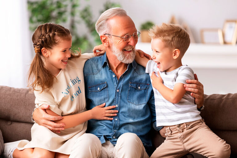 I nonni, la forza del nostro tempo