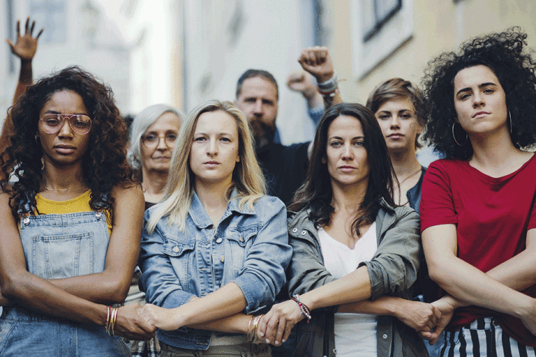 La rivoluzione si fa in silenzio