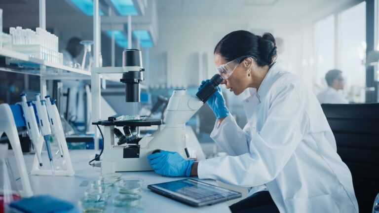Airc torna nelle piazze per promuovere la ricerca scientifica