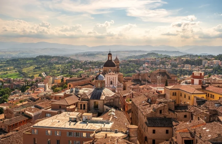 INTERVISTA | Francesca D’Alessandro, assessora: «Ecco il condominio a Macerata che combatte la solitudine»