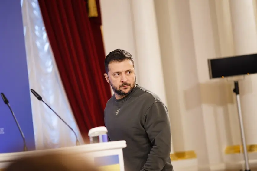 Zelensky nel mirino del drone russo, per fonti della presidenza ucraina “ricostruzione esagerata”