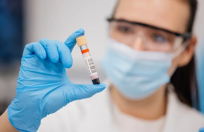 Un esame del sangue per diagnosticare l’Alzheimer in fase iniziale