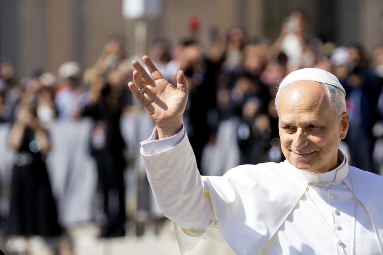 Un anno di Leone XIV: pace, diplomazia e un pontificato già denso di storia