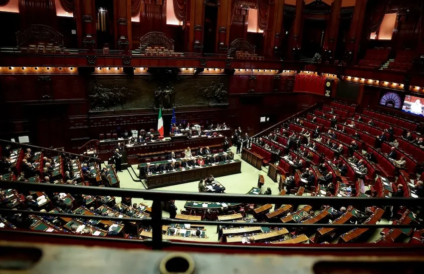Premio di maggioranza e preferenze: lo Stabilicum è legge