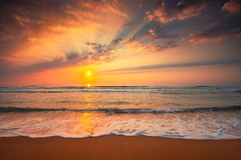 Guardare il tramonto fa bene al cervello, lo dice la scienza